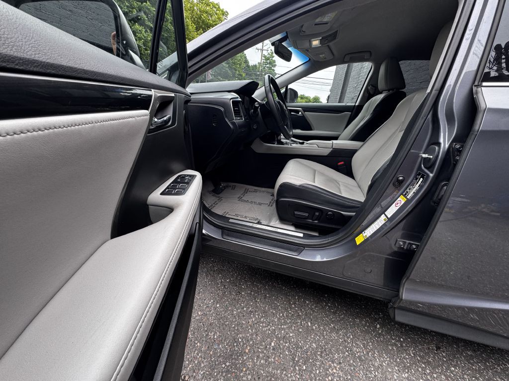 2016 Lexus RX Image 11