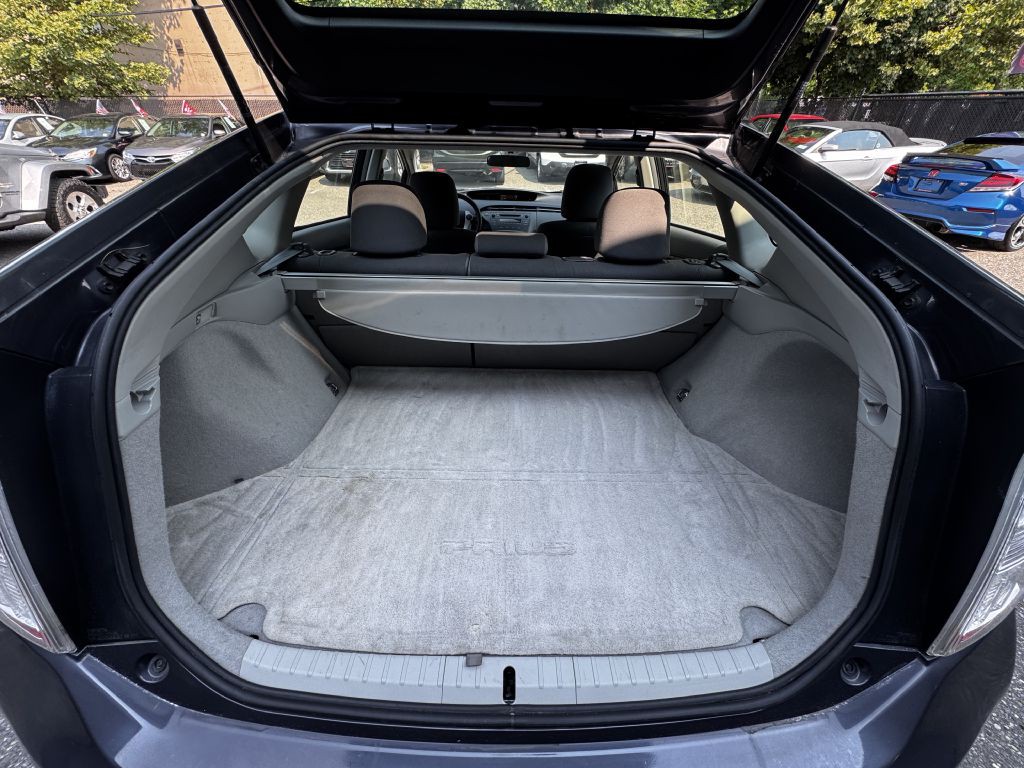 2010 Toyota Prius Image 13