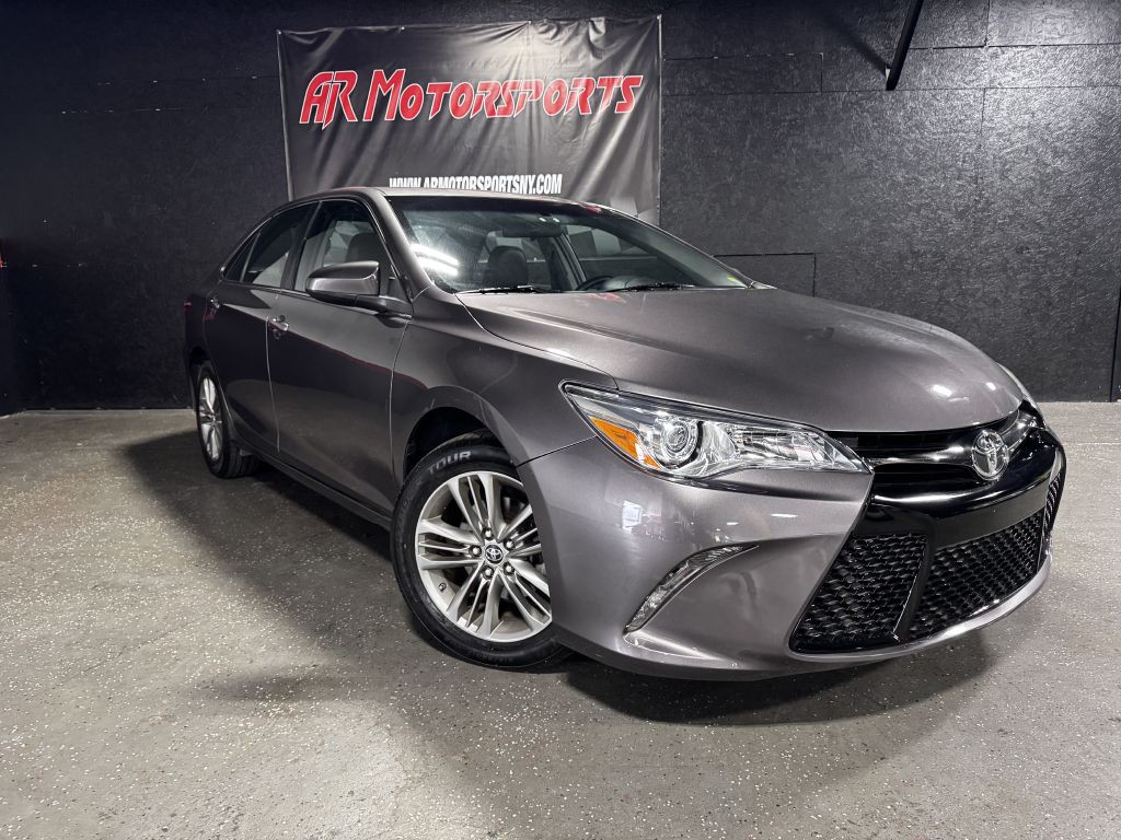 2016 Toyota Camry Image 7