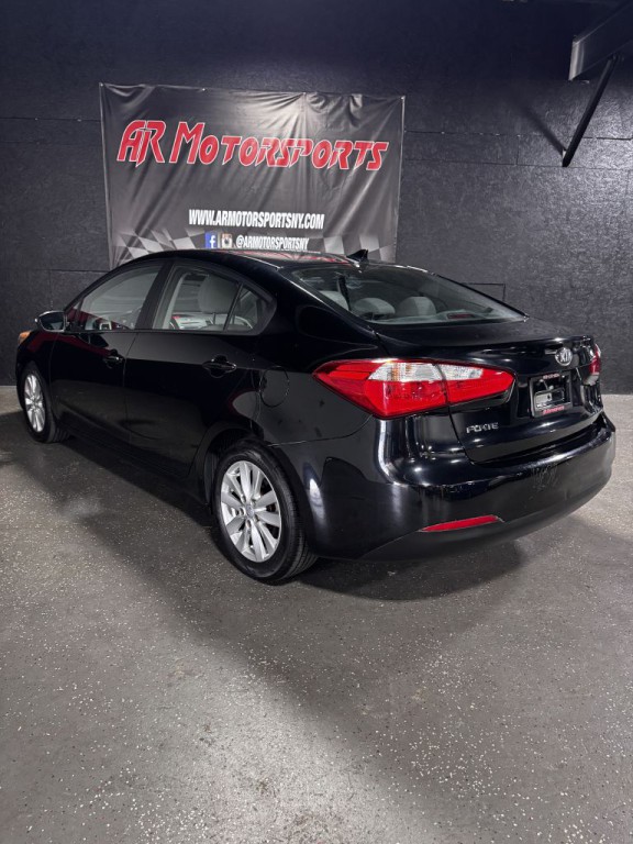 2016 Kia Forte Image 3