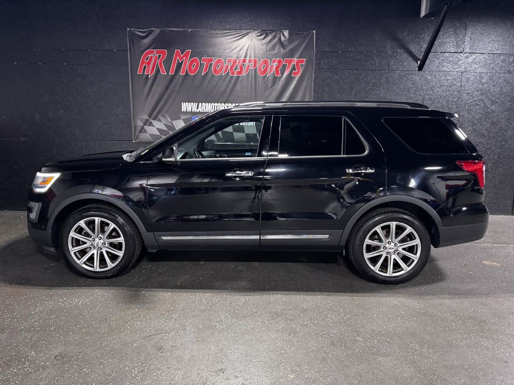 2017 Ford Explorer Image 2