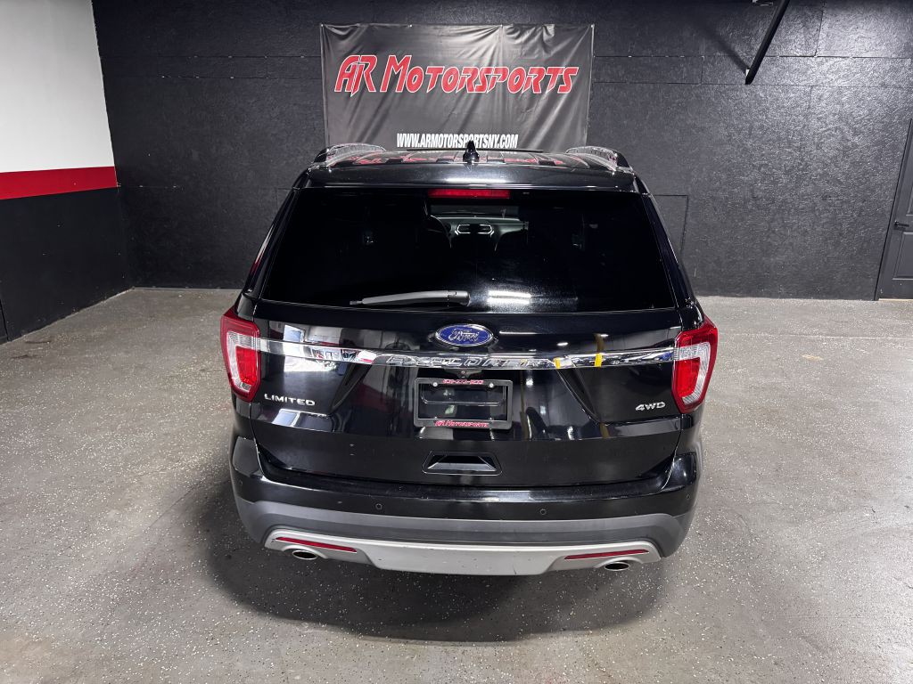 2017 Ford Explorer Image 4