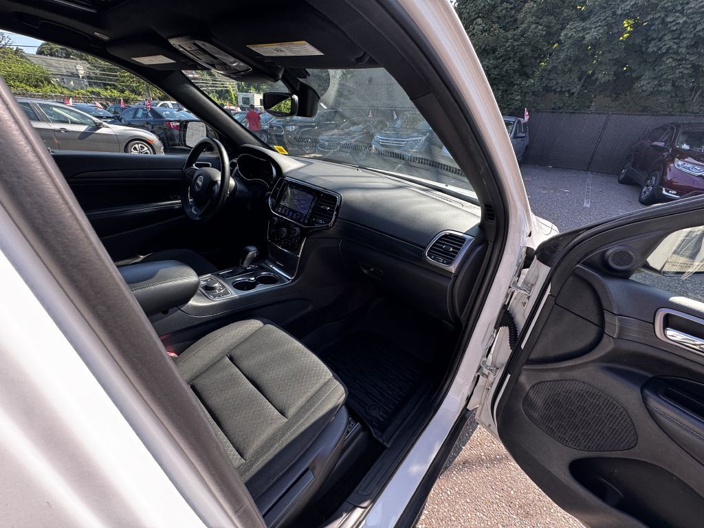 2019 Jeep Grand Cherokee Image 19