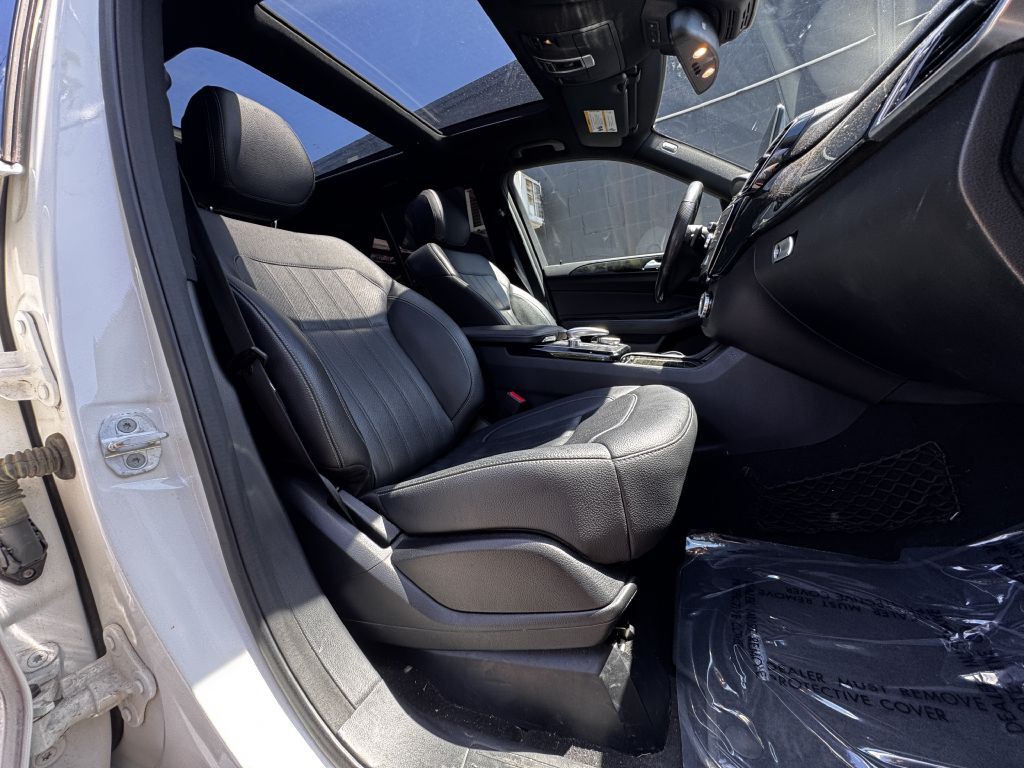 2017 Mercedes-Benz GLE-Class Image 16