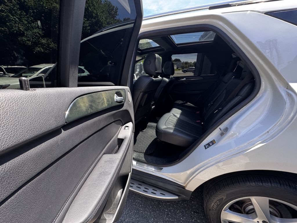2017 Mercedes-Benz GLE-Class Image 17