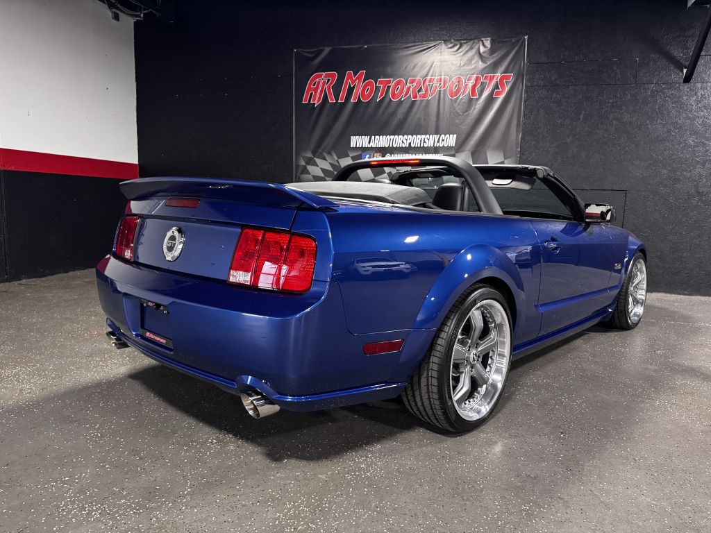 2007 Ford Mustang Image 5