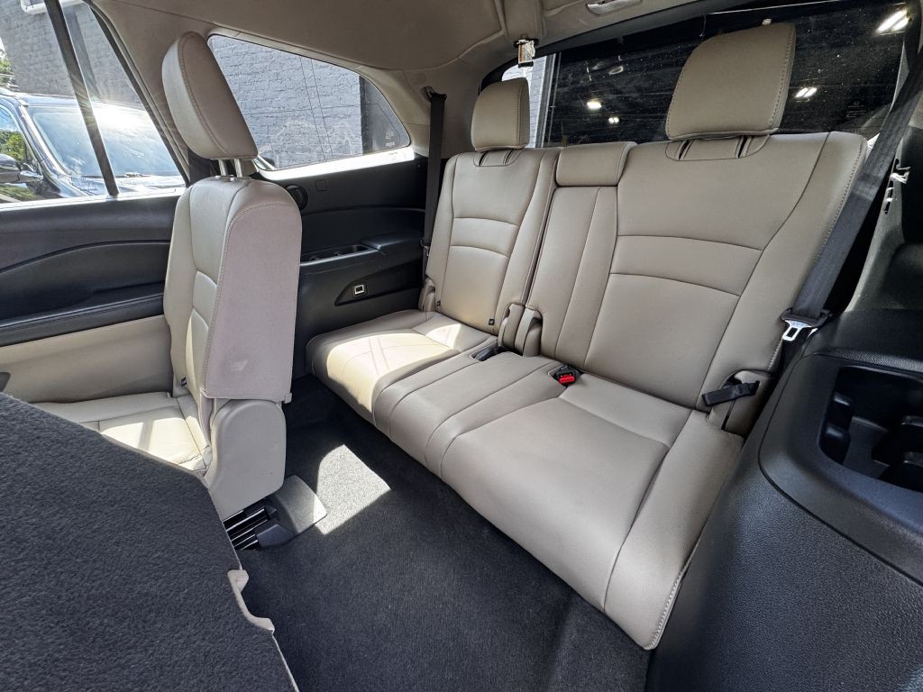 2016 Honda Pilot Image 14