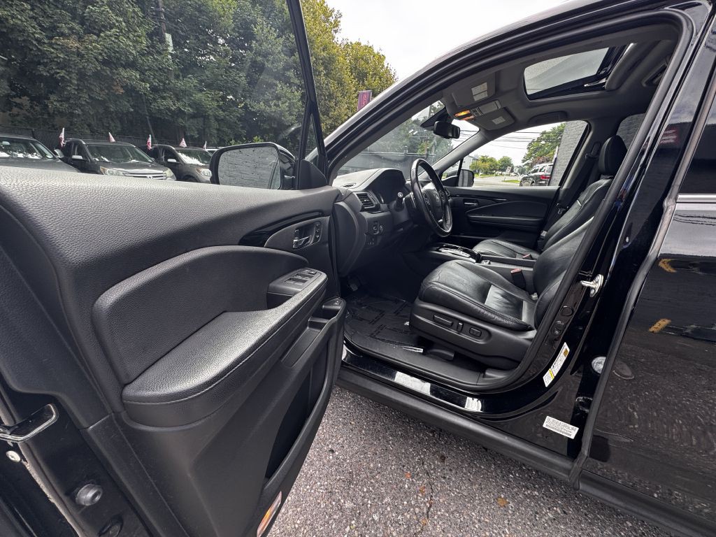 2016 Honda Pilot Image 11