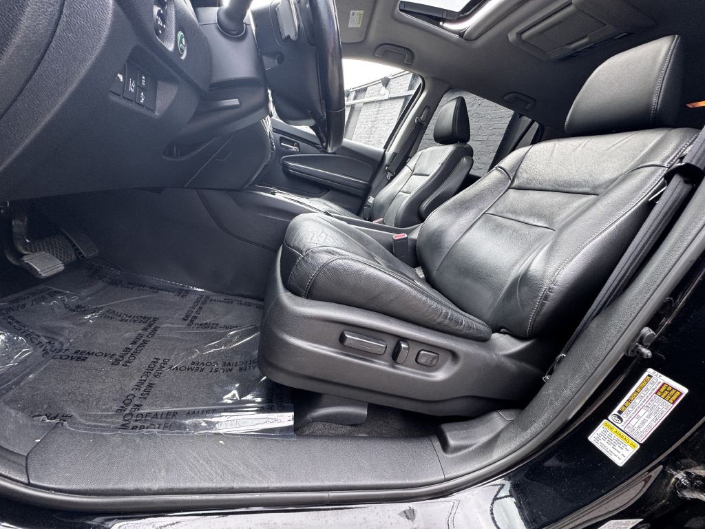 2016 Honda Pilot Image 12