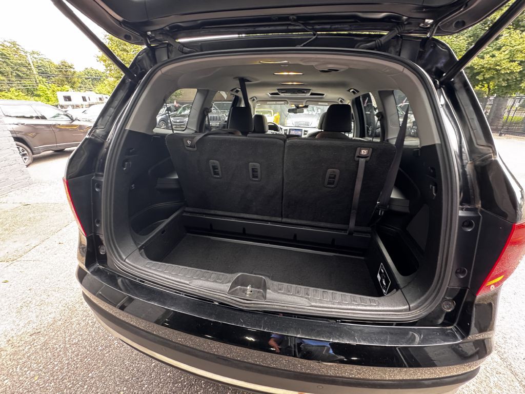 2016 Honda Pilot Image 16