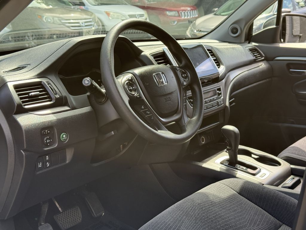 2018 Honda Pilot Image 11