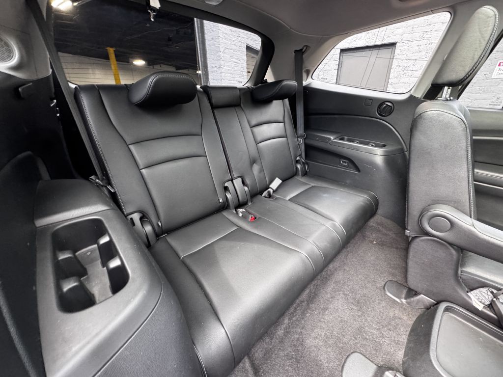 2016 Honda Pilot Image 16