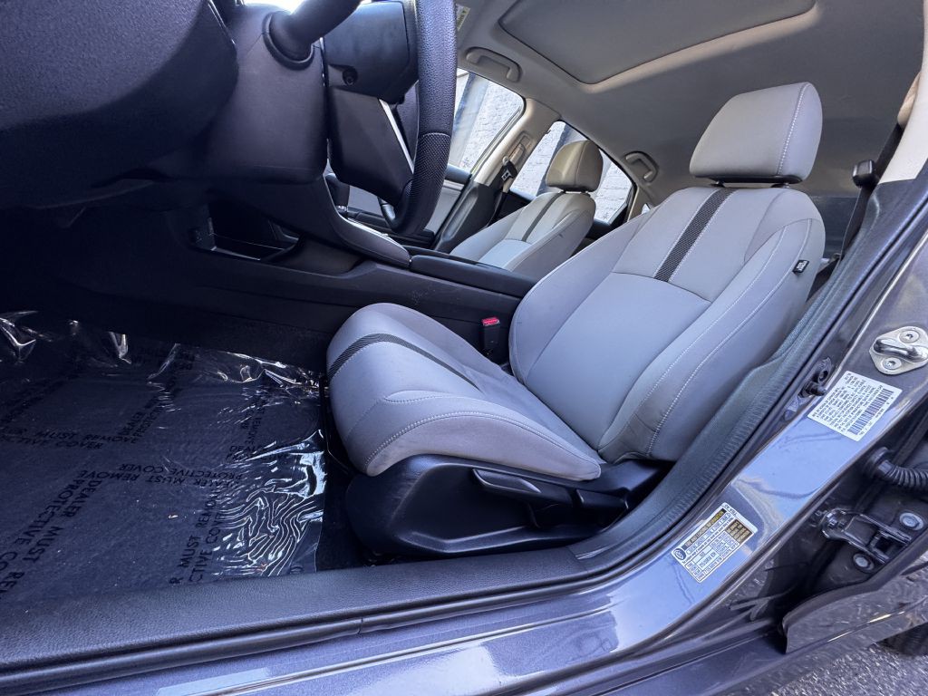2018 Honda Civic Image 10