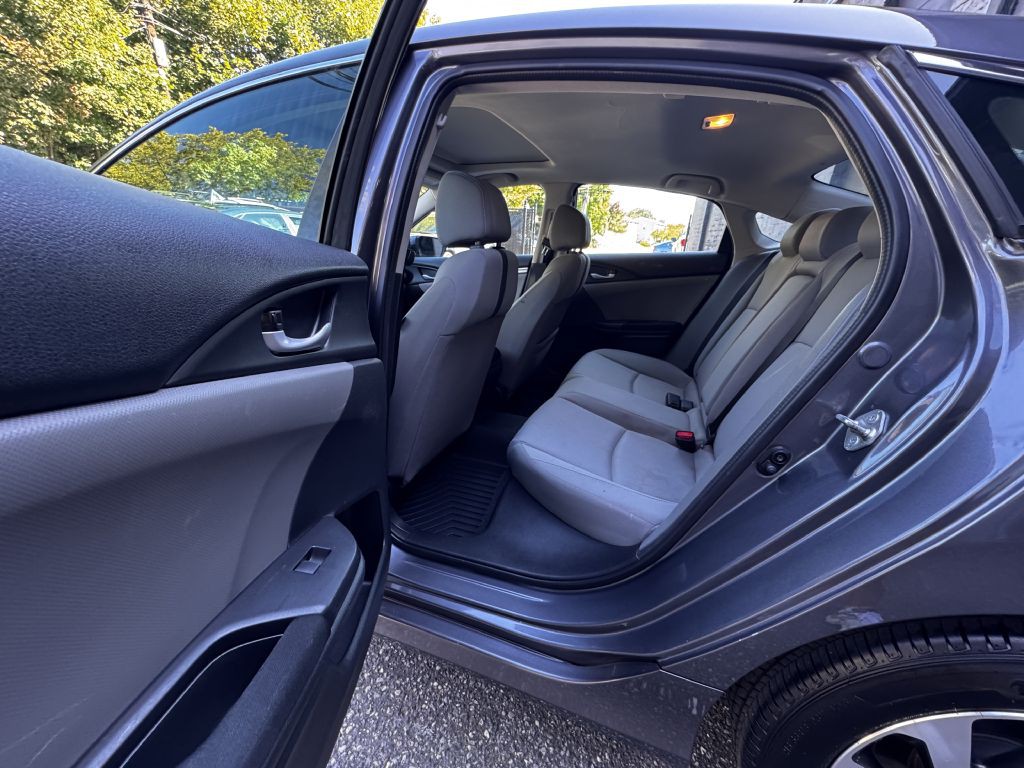 2018 Honda Civic Image 12