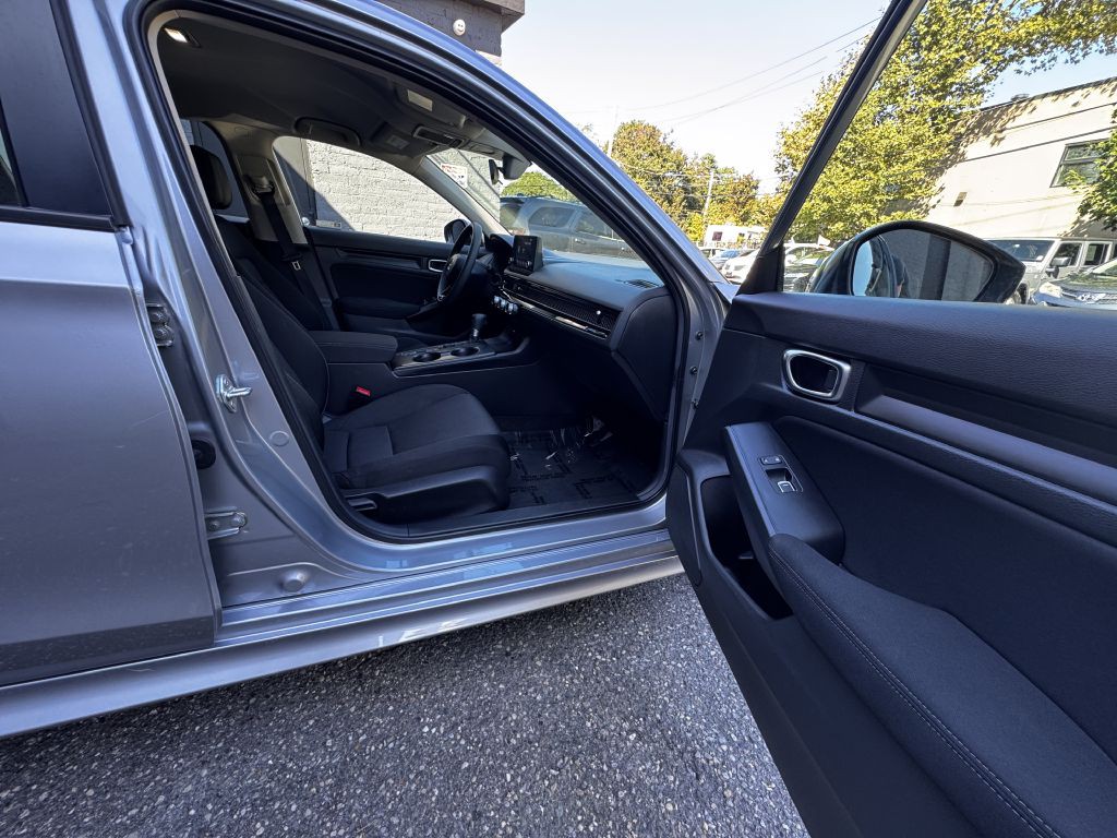 2025 Honda Civic Image 12