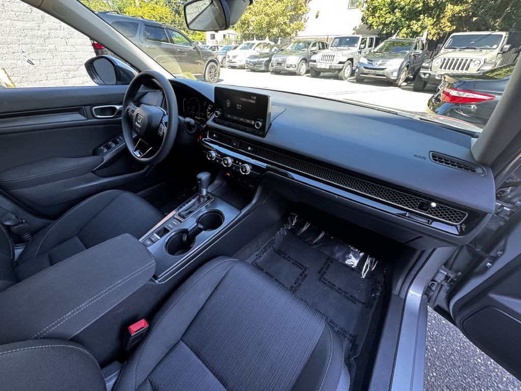 2025 Honda Civic Image 14