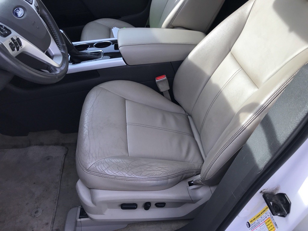 2011 Ford Edge Image 11