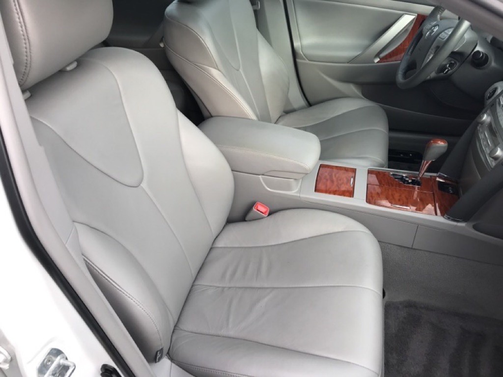 2020 Toyota Camry Image 3