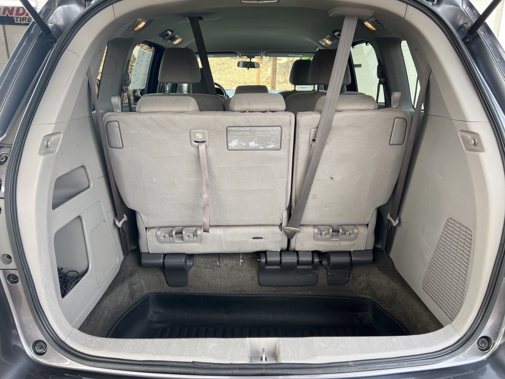 2014 Honda Odyssey Image 9
