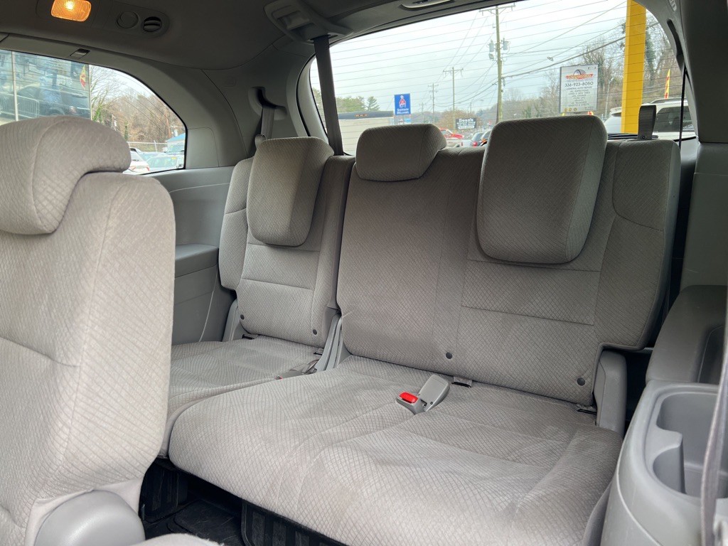 2014 Honda Odyssey Image 20