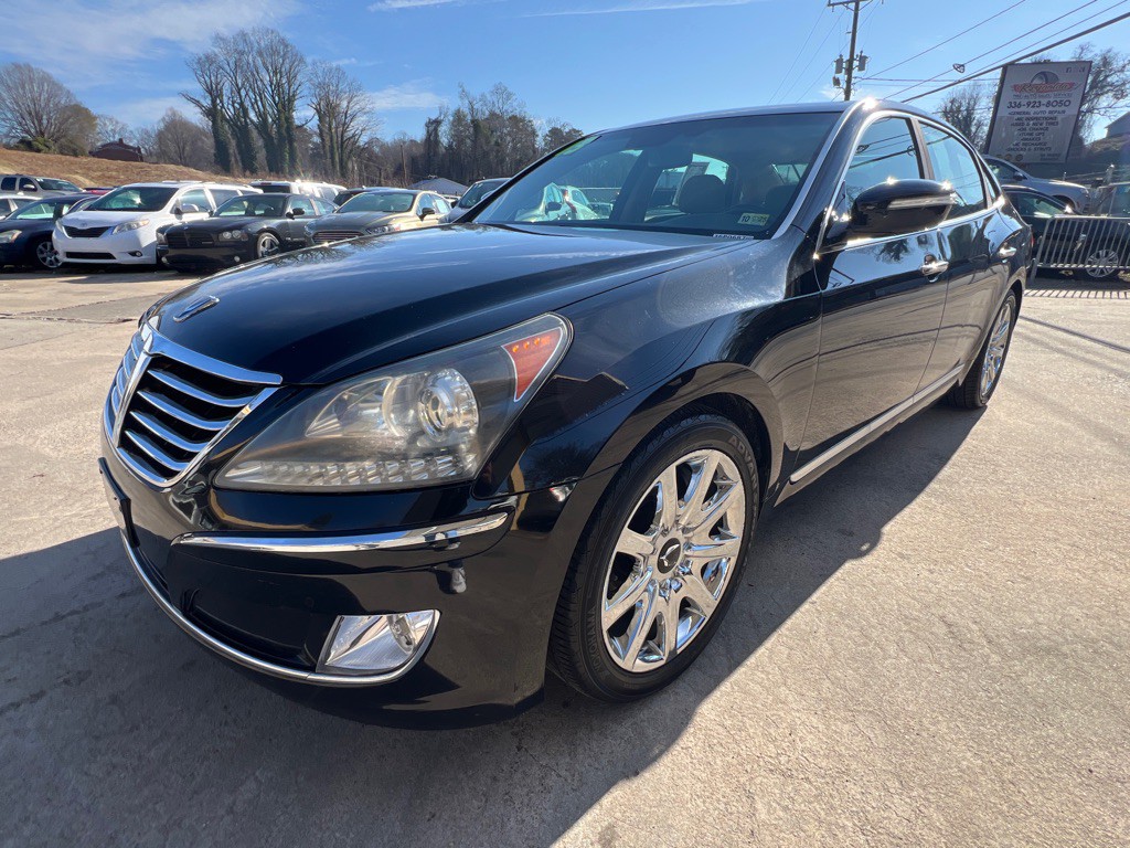 2013 Hyundai Equus Image 1