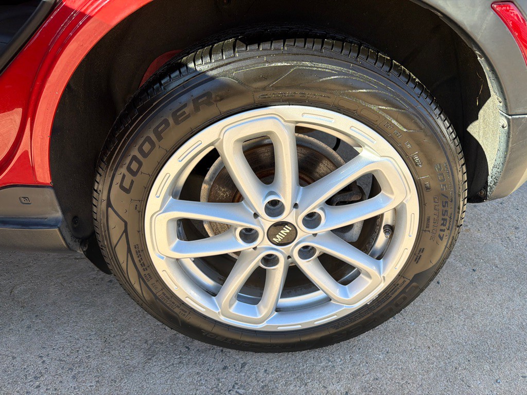2016 MINI Cooper Image 15