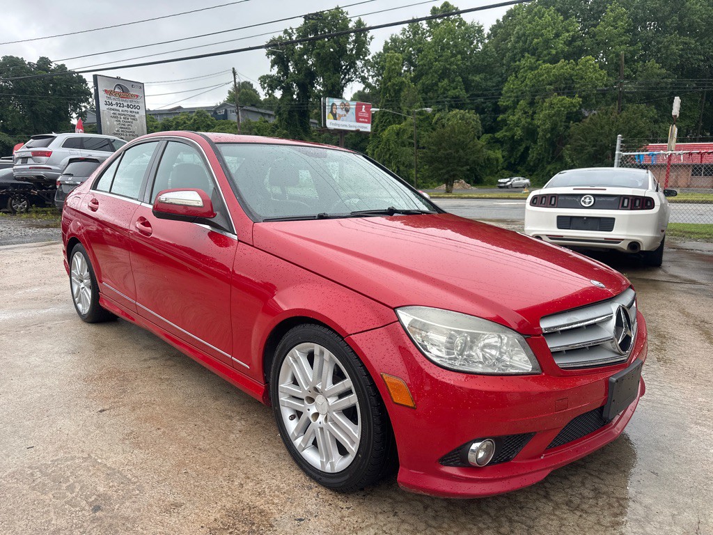 2009 Mercedes-Benz C-Class Image 4