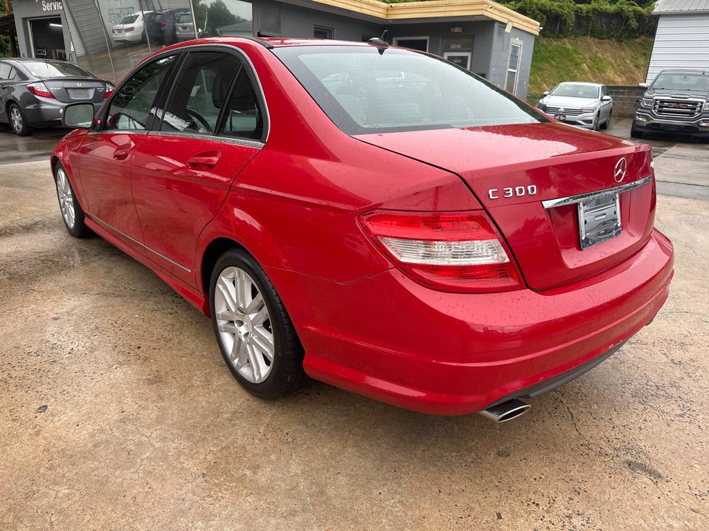 2009 Mercedes-Benz C-Class Image 8