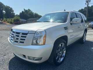 Image for 2010 Cadillac Escalade Premium ID: 6642930