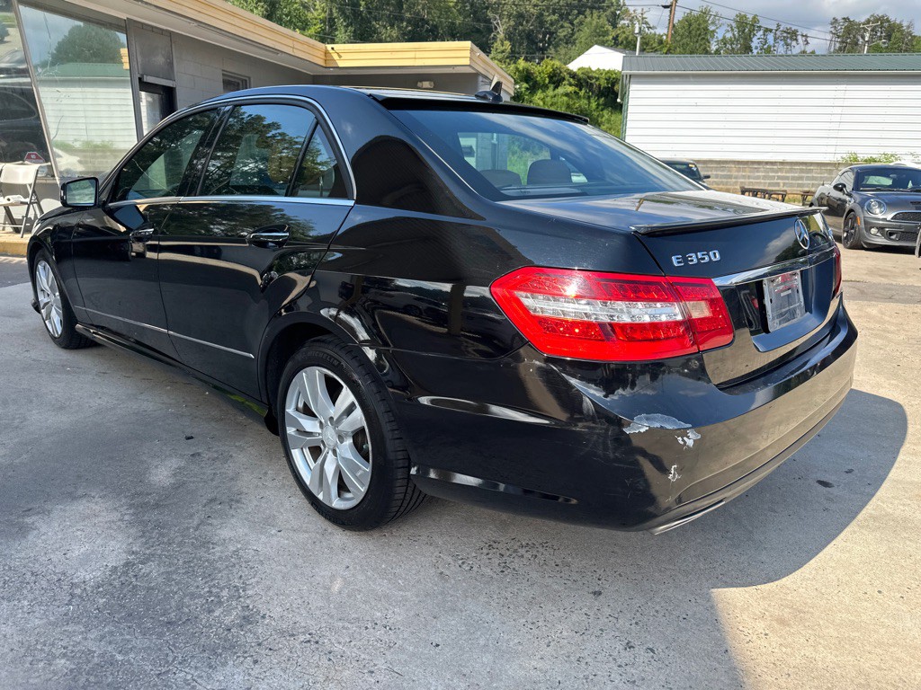 2013 Mercedes-Benz E-Class Image 8