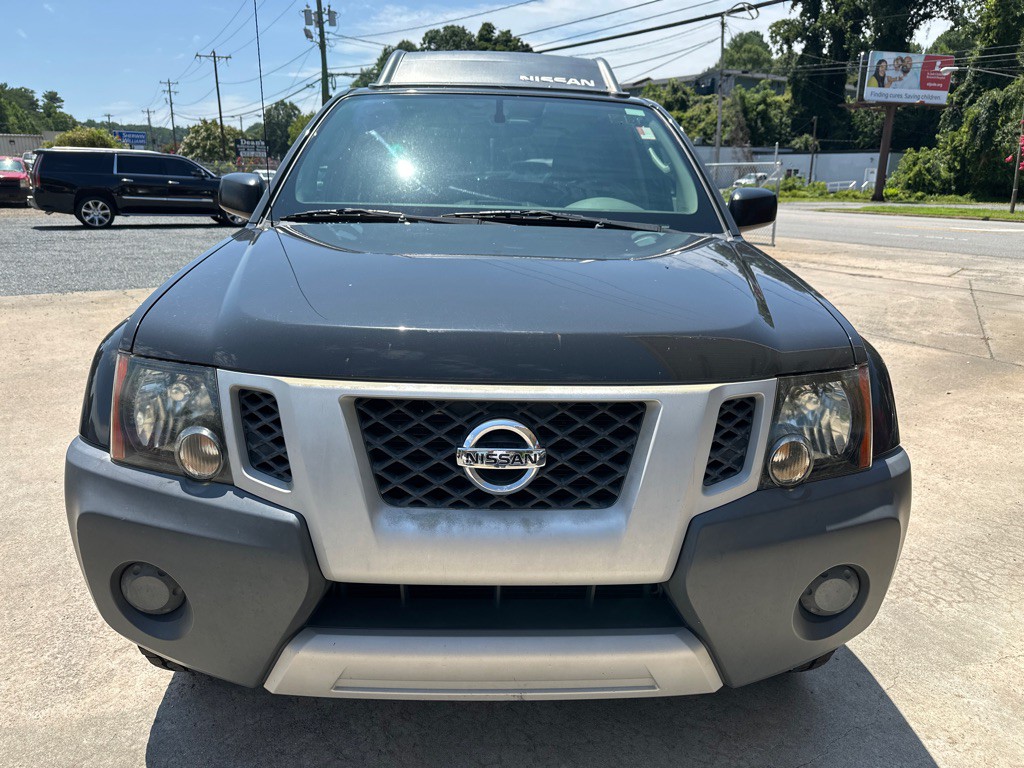 2012 Nissan Xterra Image 3