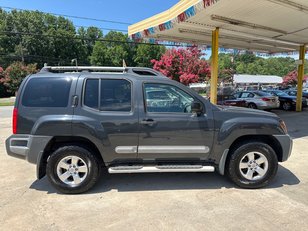 2012 Nissan Xterra Image 5