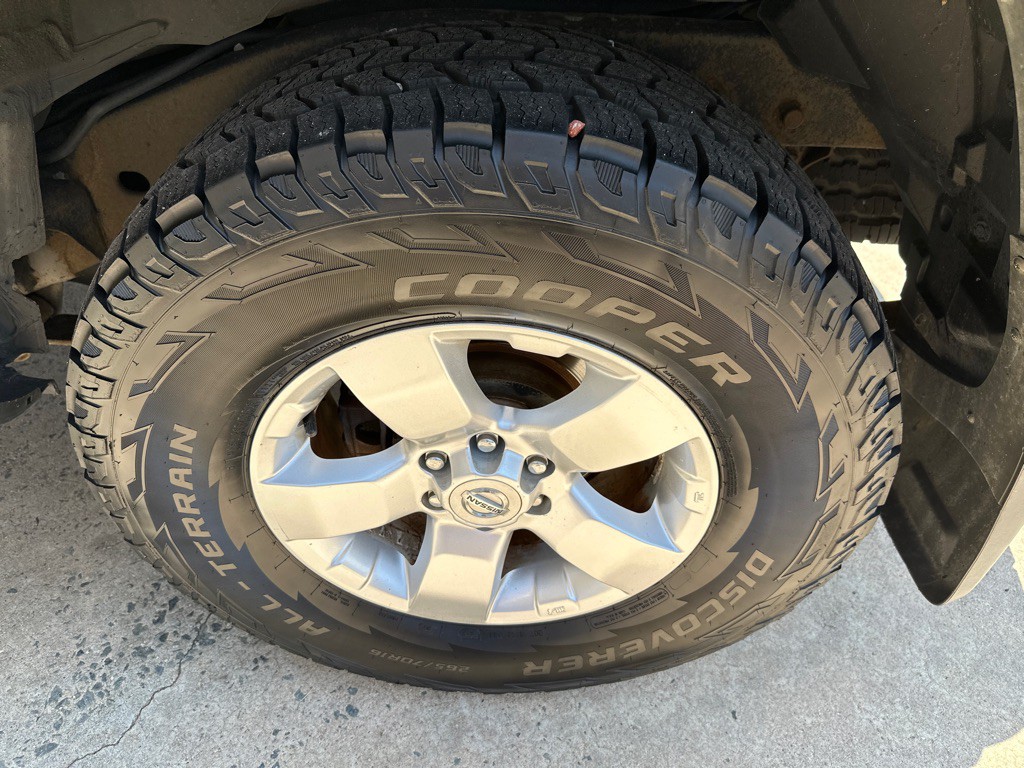 2012 Nissan Xterra Image 10