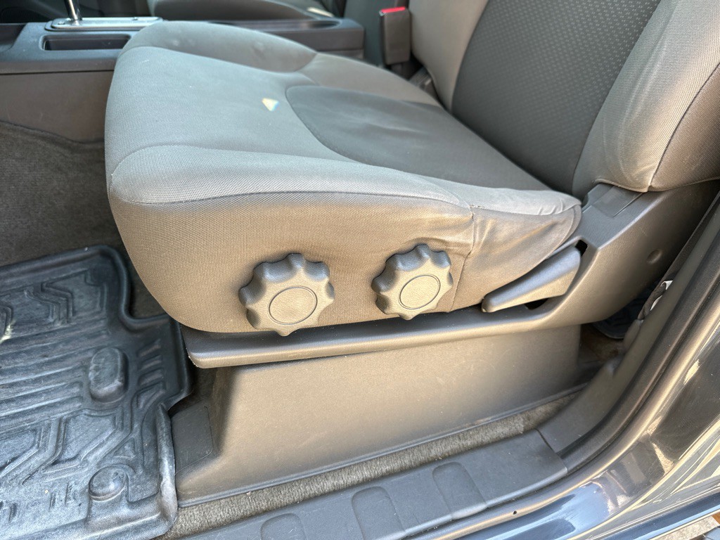 2012 Nissan Xterra Image 13