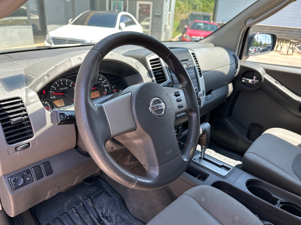 2012 Nissan Xterra Image 15