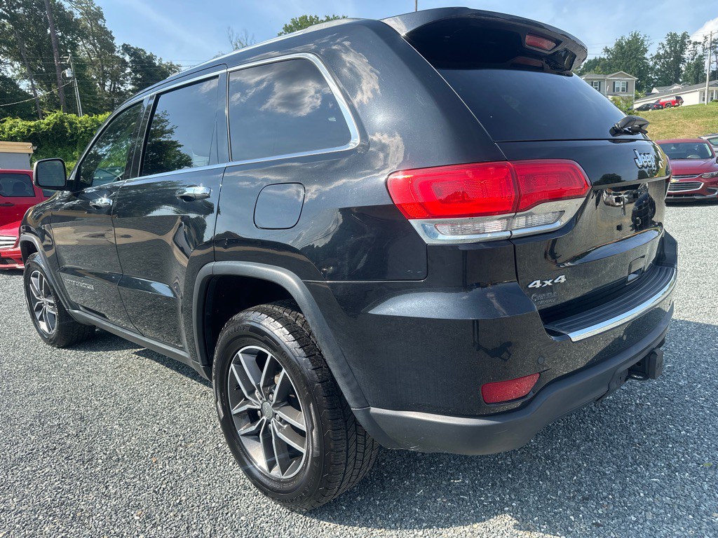 2018 Jeep Grand Cherokee Image 8