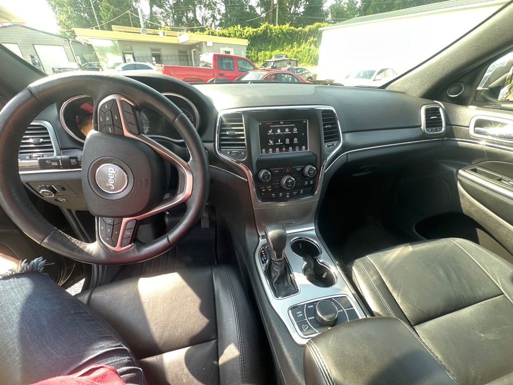 2018 Jeep Grand Cherokee Image 10