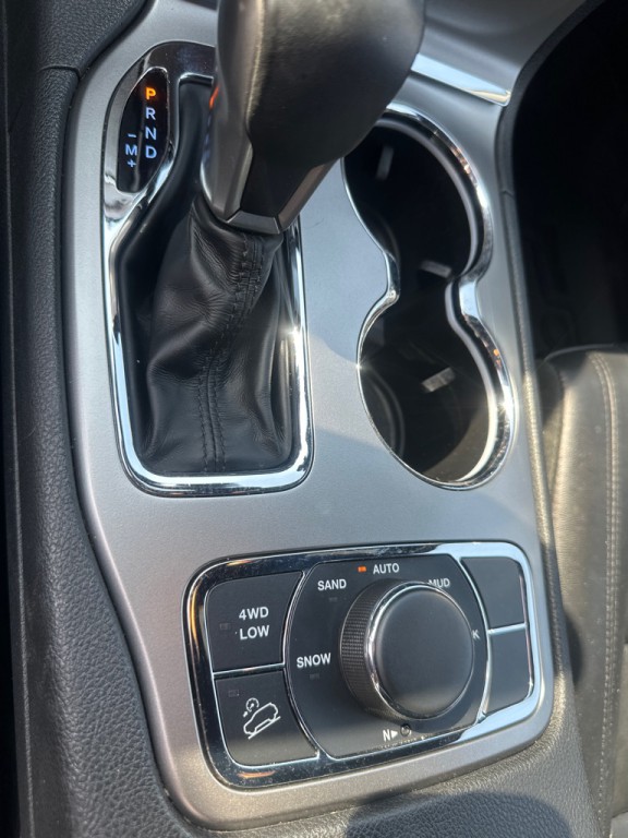 2018 Jeep Grand Cherokee Image 11