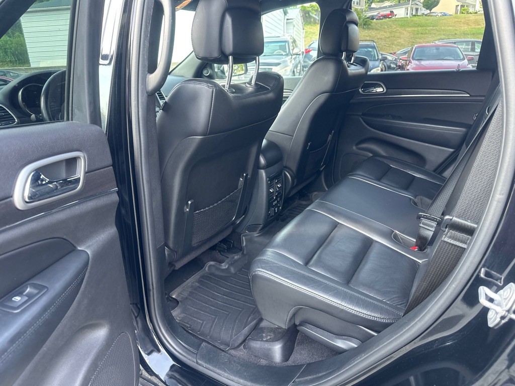 2018 Jeep Grand Cherokee Image 13