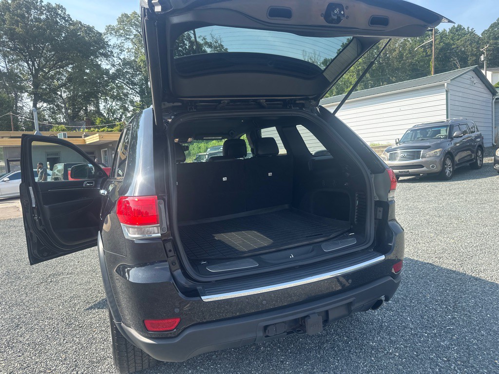 2018 Jeep Grand Cherokee Image 16