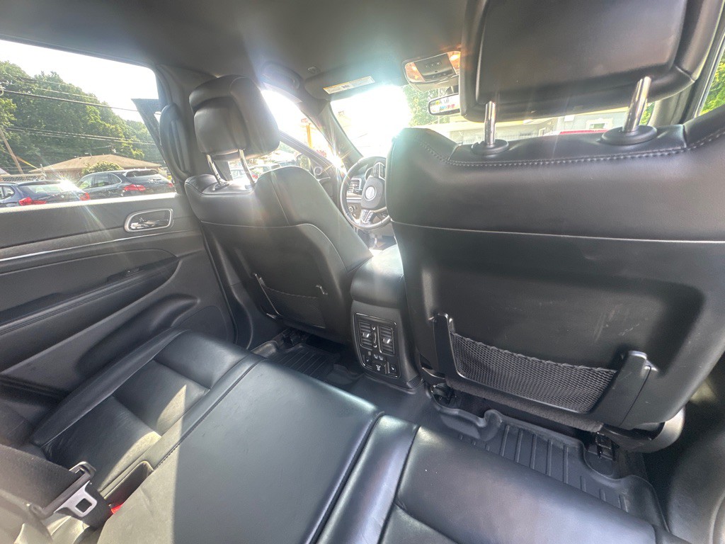2018 Jeep Grand Cherokee Image 17