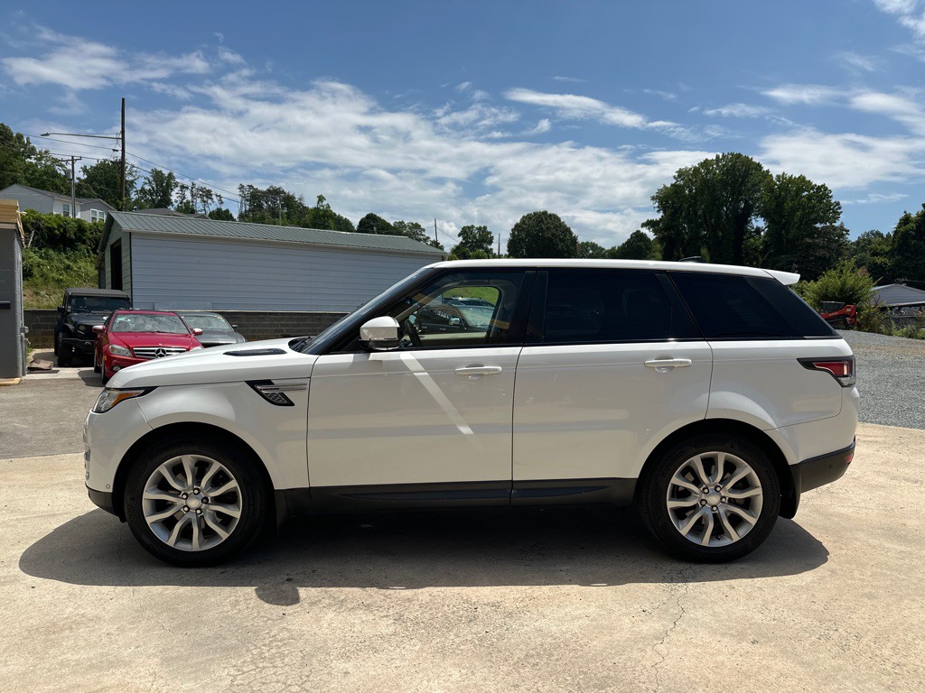 2017 Land Rover Range Rover Sport Image 2