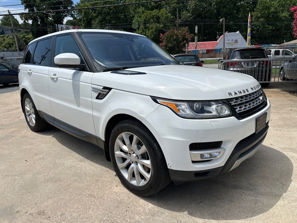 2017 Land Rover Range Rover Sport Image 4
