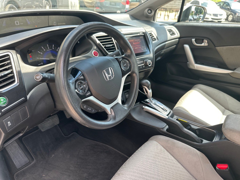 2015 Honda Civic Image 11
