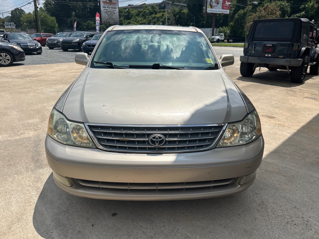 2003 Toyota Avalon Image 3