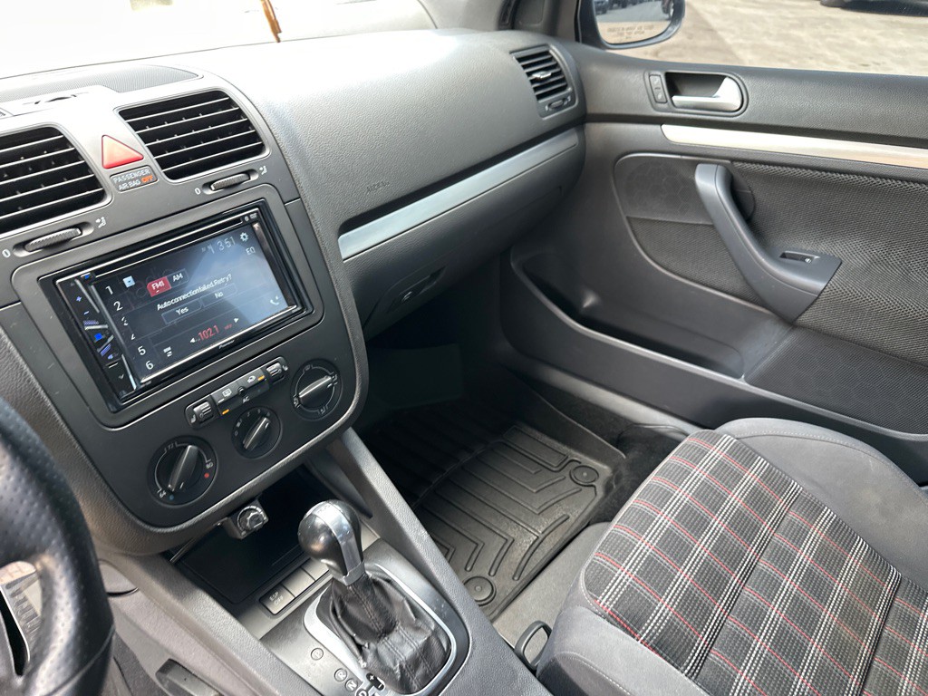 2008 Volkswagen GTI Image 14