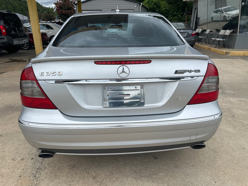 2009 Mercedes-Benz E-Class Image 7