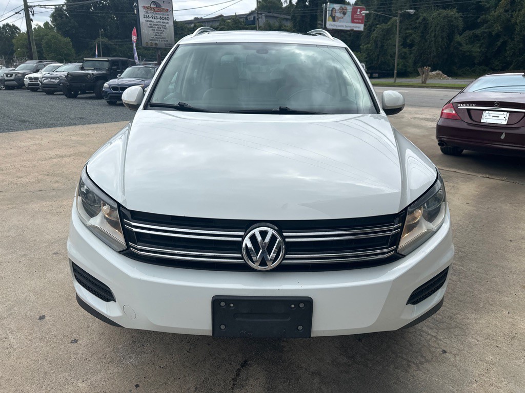 2017 Volkswagen Tiguan Image 3