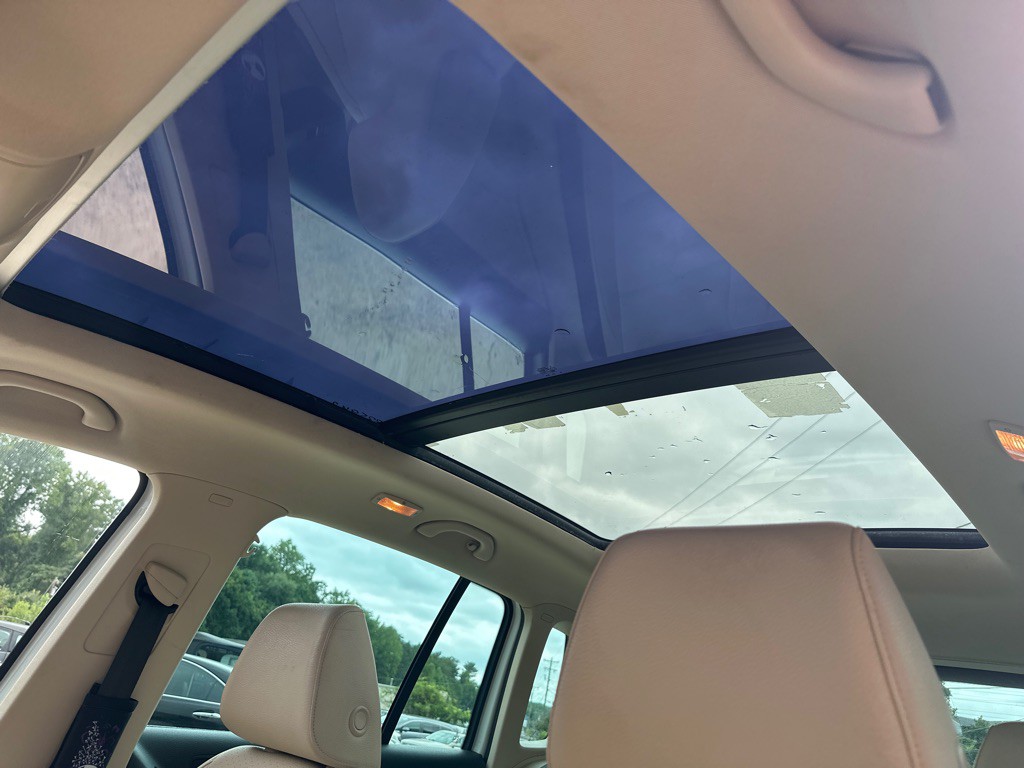 2017 Volkswagen Tiguan Image 14