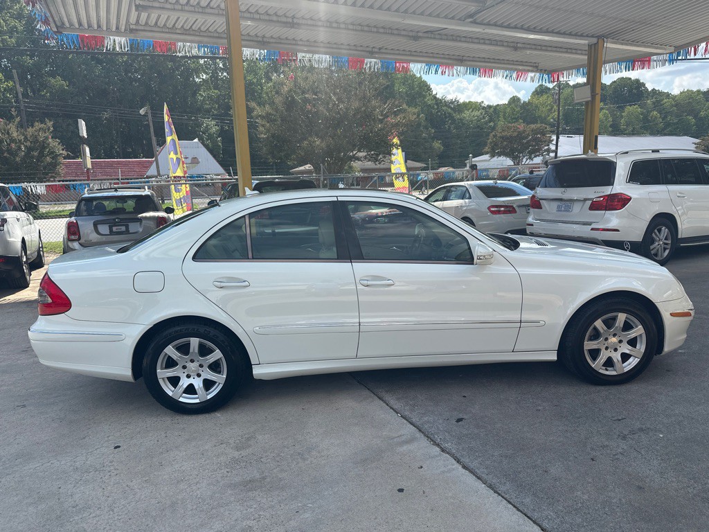 2008 Mercedes-Benz E-Class Image 5
